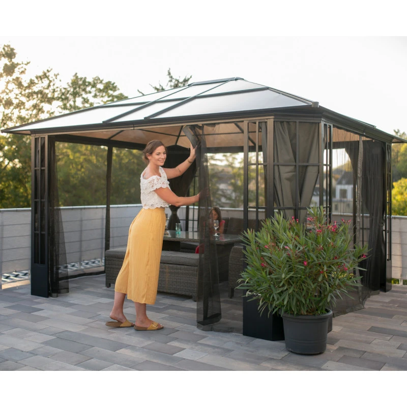 Pergola De Jardin Savino 423x363cm En Aluminium Anthracite Et Polycarbonate 8mm – SOJAG 1 Pergola De Jardin Savino 423x363cm En Aluminium Anthracite Et Polycarbonate 8mm – SOJAG